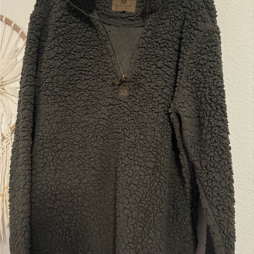 CC Sherpa Fleece Pullover in Grey